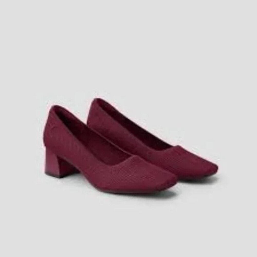 Vivaia $159 Melody Pro Block Heel Pump Mulberry Euro Sz 40 NIB!